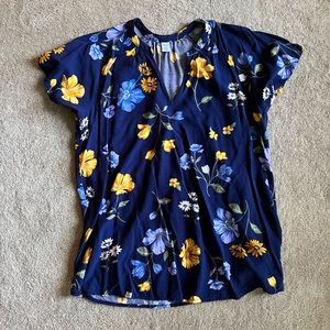 Old navy floral blouse